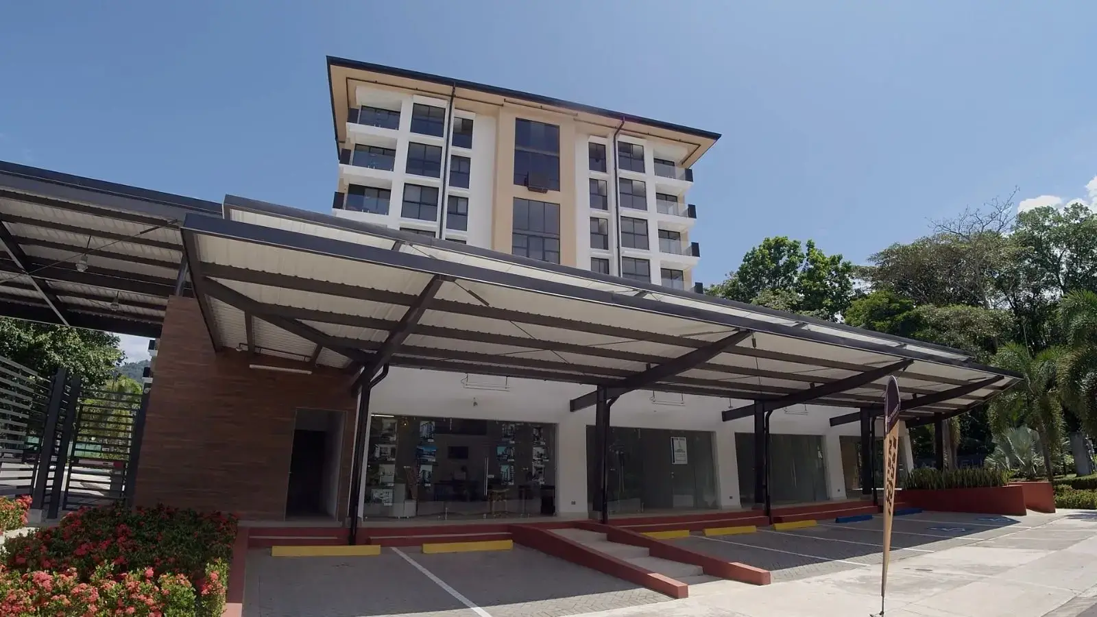 Brand New Modern Office/Commercial Space in Jacó, Costa Rica - Prime Location - main