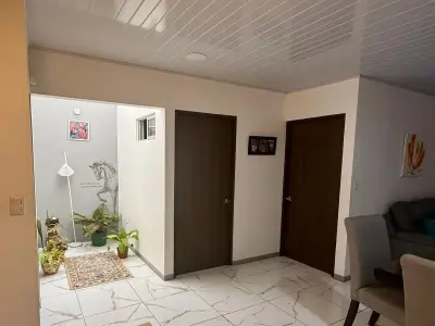 Modern and elegant house in Zaragoza de Palmares with an excellent location. 5