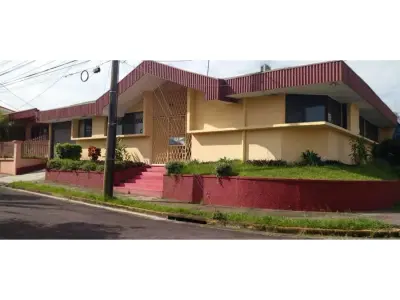 House for Sale for Commercial or Residential Use 1