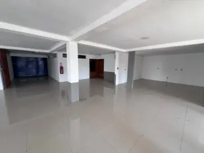 Alajuela Commercial Building: Prime Investment Opportunity 1