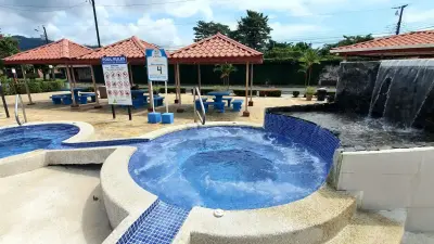 Charming 4-Bed Condo in Las Villas Paraíso - Perfect Family Home or Income Property ! Jaco center. 5