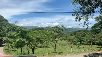 Expansive 2.77 Hectare Quinta in Scenic Turrúcares, Alajuela, Costa Rica 3