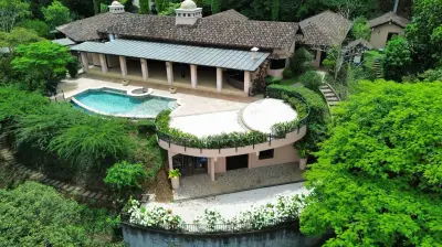 Tuscan-Style Luxury with Breathtaking Views, Privacy, and Sophistication 4