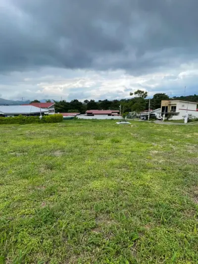 Prime 225 sqm Building Lot in Grecia, Alajuela – Ideal for Your Costa Rican Dream Home 5