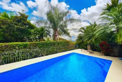 Elegant Two-Story Home with Pool and Panoramic Views in Las Cumbres, Brasil de Mora 4