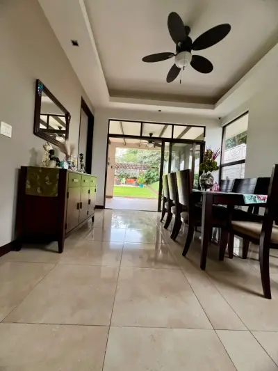 Modern Home in La Garita – Residencial El Bosque 2