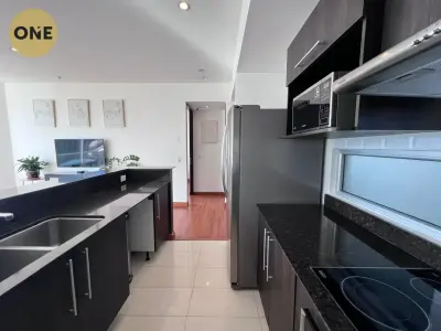Great Investment Opportunity in the Exclusive La Nunciatura Area! 4