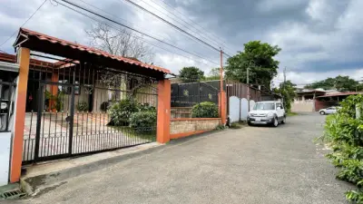 Belle Maison À Vendre À Grecia, Alajuela 3