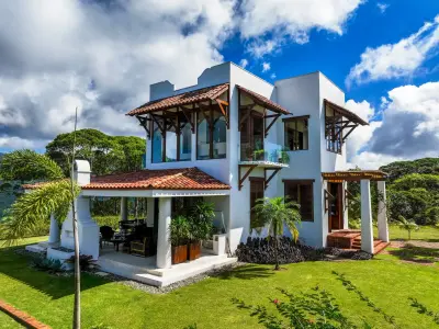 Custom Built Home With 2 Building Sites In Dominical Costa Rica 3