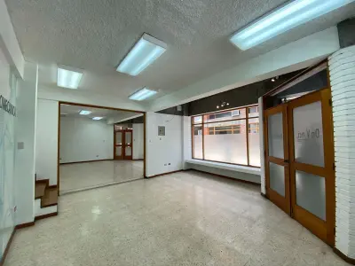 Prime 741sqm Modern Commercial space in Escazú, San José 4