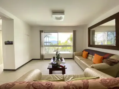 Alquiler / Acogedor apartamento en condominio privado, San Antonio, Escazú, San José 2
