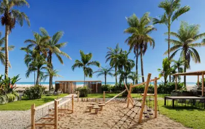 Spectacular Beachfront Residence with Private Pool in Jacó 5