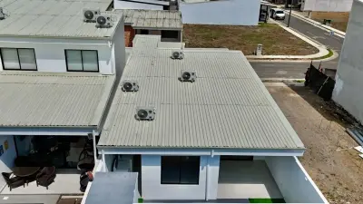 Beautiful property in the Arenas Residential Complex. 5
