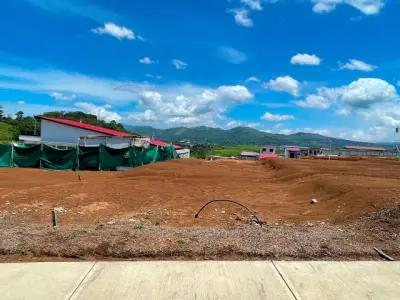 Terreno Residencial en Grecia, Alajuela: Potencial para su Hogar o Inversión 4