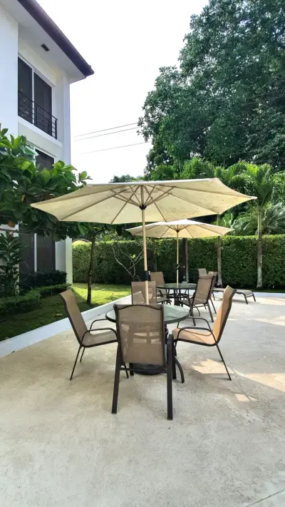 Charming Apartment for Sale in La Floresta, Herradura 5