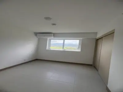 Elegant 3-Bedroom Apartment in Jacó with Balcony and Green Views 2