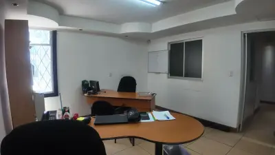 Alquiler comercial Sabana Sur 4