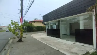 Prime Corner Commercial Building in Jaco 2