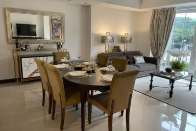 Luxurious 2-Bedroom Apartment with City Views and Premium Amenities in Escazú 2