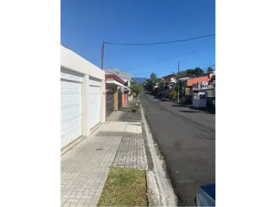 Se Vende Vendo Casa Favorita En Rohrmoser 2
