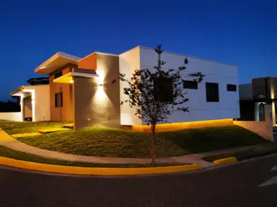Modern Home Just Minutes from the Industrial Parks of Grecia, Alajuela.