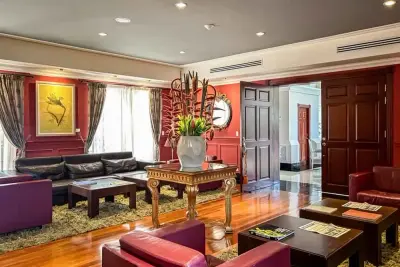 Apartamento de lujo de 2 habitaciones y 3.5 baños en San Rafael, San José, con comodidades de primera calidad. 5