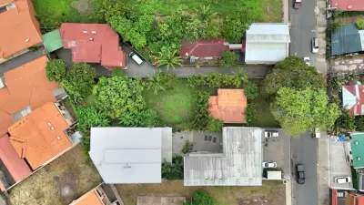 Terreno comercial de primera categoría en la calle Lapa Verde | Oportunidad de inversión de 931 m² en Jacó 3