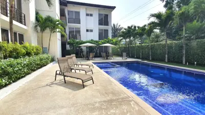 Charming Apartment for Sale in La Floresta, Herradura 3