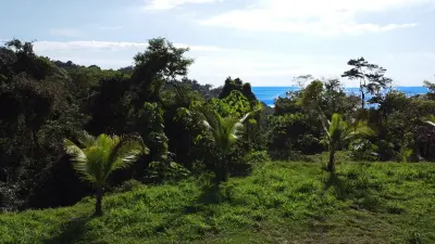 Propiedad con vista al mar en Mal País – Lista para construir 3