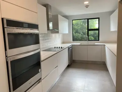 Sale – Luxury Apartment in Escazú 4