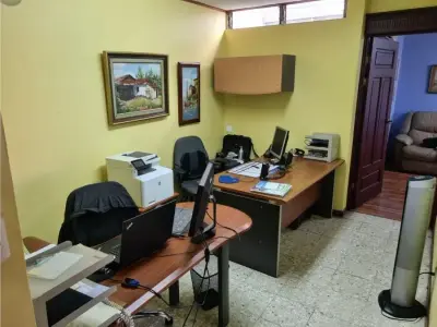 House for Sale for Commercial or Residential Use 4