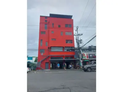 Bâtiment attrayant avec un grand potentiel pour les investisseurs 2