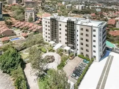 Luxury 3-Bedroom apartment in Escazú, San José 2