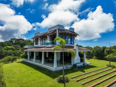 Custom Built Home With 2 Building Sites In Dominical Costa Rica 4