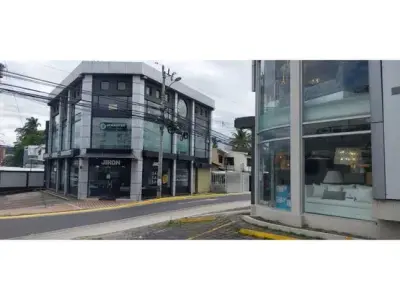 Prime Commercial Space in Escazú - Invest in San José 3