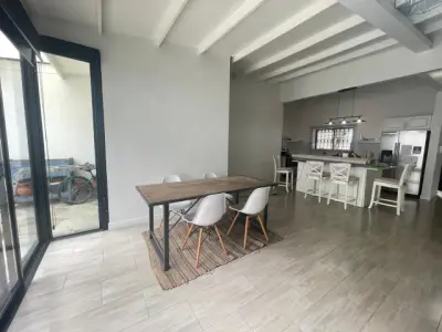 1 level independent house fully furnished for sale 2