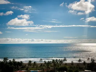Condominio Viva Jacó: increíble vista al mar, piso 17 5