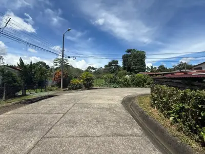 Prime Land in Pérez Zeledón, Costa Rica - Ideal for Development 5