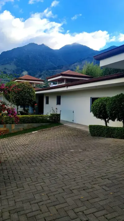 À Vendre / Propriété de Luxe (Usage Commercial Permis), San Antonio, Escazu, San José 5