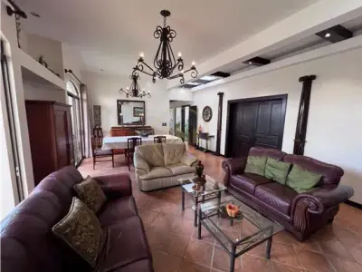 Résidence Élégante à Alajuela 5