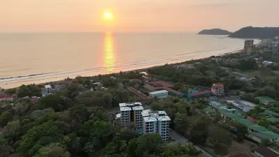 Appartement avec vue sur piscine à Torres del Mar 3