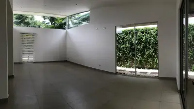 1-Story House in Condominium with 3 Bedrooms + 1 4