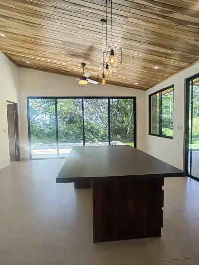 Elegancia Contemporánea en Atenas: Casa con Piscina, Vistas al Valle Central y Naturaleza 5