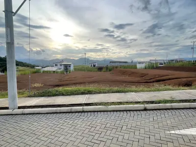 Lot for Sale in Grecia 2
