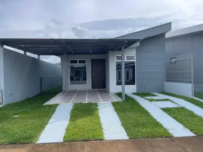 Maison moderne à vendre à Grecia, Alajuela 1