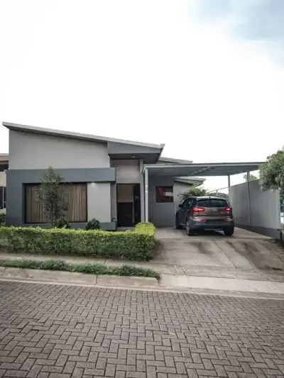 Maison moderne de 2,5 chambres à Grecia, Alajuela - Idéale pour les familles 5