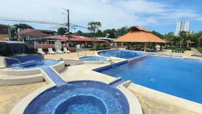 Charmant condo de 4 chambres à Las Villas Paraíso - Idéal pour une famille ou comme investissement locatif ! Centre de Jaco. 1