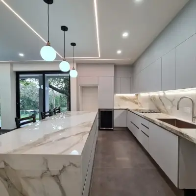 Superbe maison moderne de 4 chambres dans une communauté fermée à Guácima 5