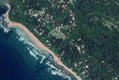 Propriété exclusive sur la plage à Playa Hermosa, Costa Rica – prête pour une villa de luxe ou un hôtel-boutique, avec accès direct à la plage et permis en règle. 5
