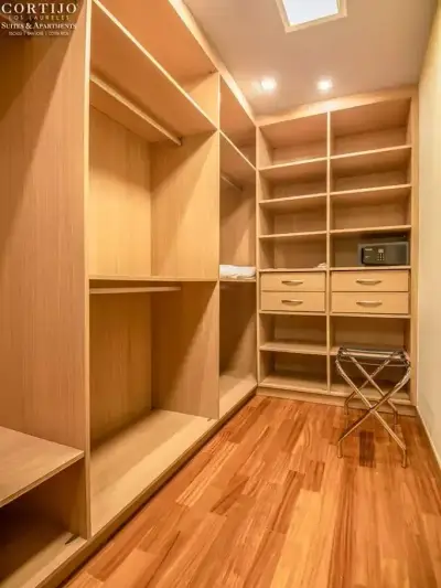 Location d'un appartement moderne d'une chambre et deux salles de bain dans le prestigieux quartier de San Rafael, Escazú 5